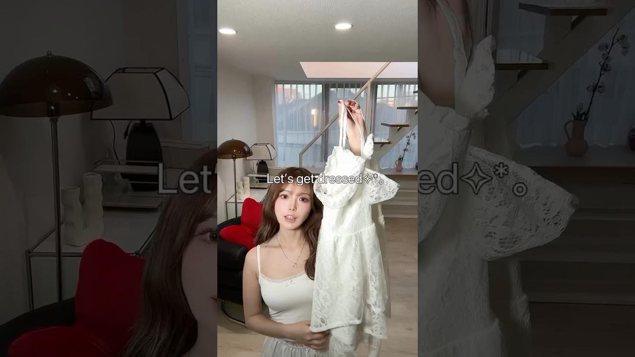 Getting ready for the Spring?Let’s get dressed 🧸🕯✨#fashion #grl #springfashion #グレイル