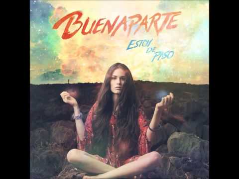 Video Estoy De Paso (Audio) de Buenaparte