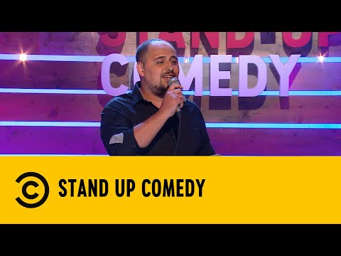 Stand Up Comedy: Vivere nelle case popolari - Mario Raz - Comedy Central