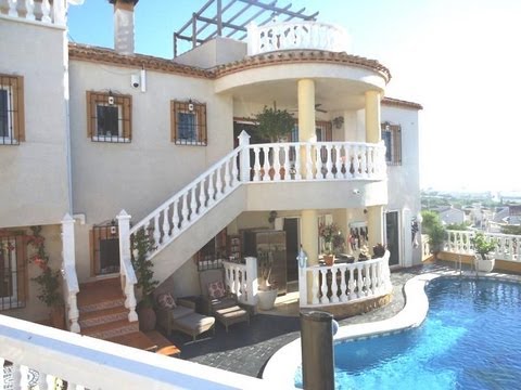 San Miguel de Salinas - 3 Bedrooms Luxury Detached Villa with Pool - (© White Villas In Spain)