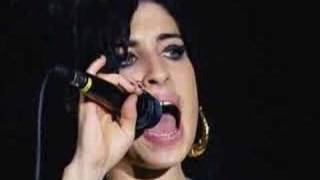 Amy Winehouse - Tears Dry On Their Own (Live - AOL)