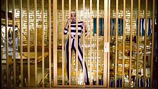 Gwen Stefani ft. Akon - The Sweet Escape Official Music Video