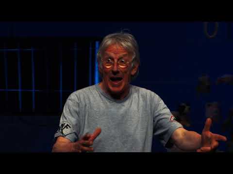 2011 - Freek de Jonge - Lone Wolf 3de Nieuwjaarsconference