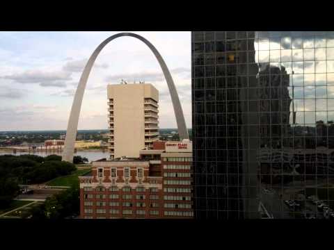 St. Louis Arch Time lapse video