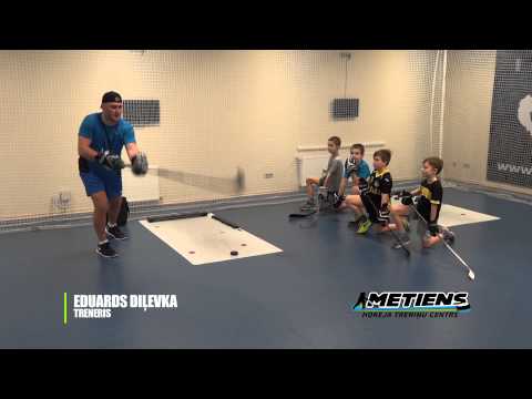 Off-Ice Hockey training: Passing and Shooting workout