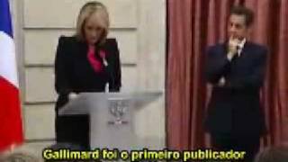 J.K. Rowling actually used to teach French in Scotland. Although she claims her French is now a bit rusty, it's still siriusly good.