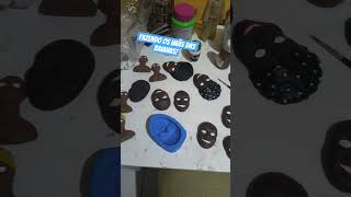 Fazendo os Imãs das Baianas! #arte #escultura #artista