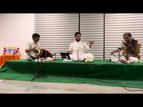 Chinna nade Na cheyyi pattitheevi