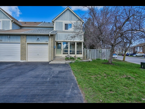 24 Mount Pleasant Drive Brampton, Kelly and John Mitchell