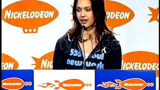 J.Alba - Nickelodeon Kids Choice Awards 2001 post award