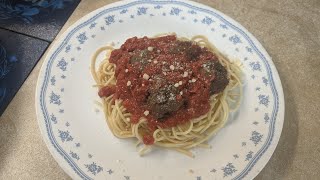 How To Make Meatballs And Mixed Whole Grain And White Spaghetti