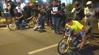 Download lagu LAGA FU WUNGKUL 147CC 201M RIVAL ABADI BERTEMU KEMBALI.KIYAK FT AKBAR VS GIMBBOY X BINTANG. TIPIS. mp3 Download lagu LAGA FU WUNGKUL 147CC 201M RIVAL ABADI BERTEMU KEMBALI.KIYAK FT AKBAR VS GIMBBOY X BINTANG. TIPIS. mp3