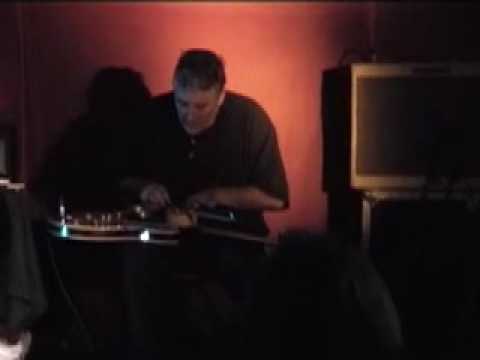 Fred Frith - improvisation (part 1) - live at Club Integral 25/10/07