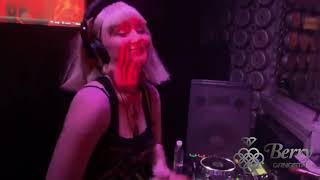 Download lagu DJ Berry Gangsta 2019 mp3 Download lagu DJ Berry Gangsta 2019 mp3