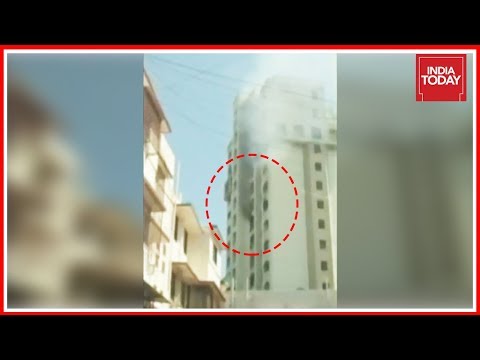 download lagu mp3 mp4 La Mer Bandra, download lagu La Mer Bandra gratis, unduh video klip La Mer Bandra