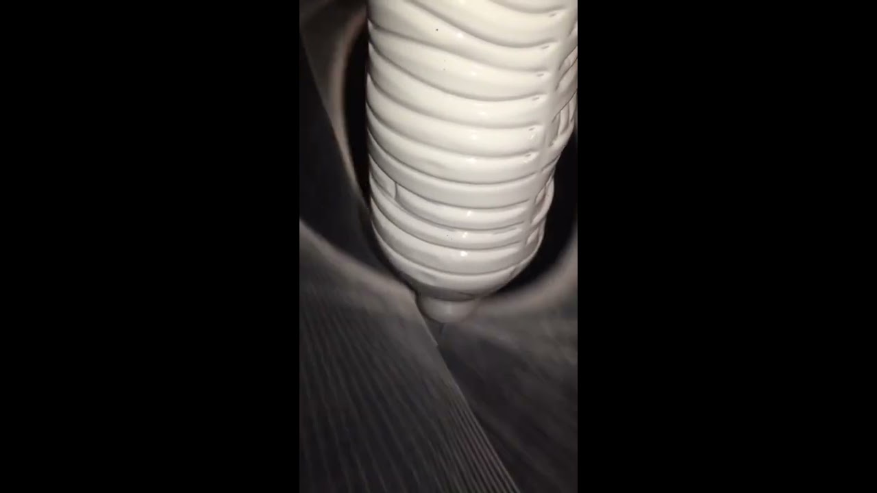 POV pendulum painting, Extremely satisfying and precise. Overhead view at the end