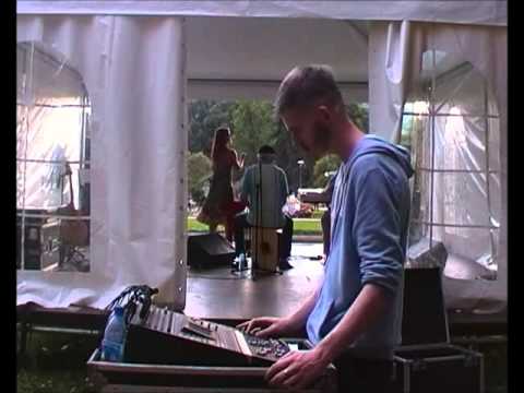 Helin-Mari Arder ja Ethno Groove Band - Haini