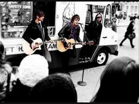 Boys Like Girls - The Only Way That I Know How To Feel