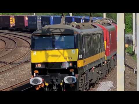 4S49 - DB90's - 90029, 90035, 90028 and 90039, the latter pair DiT on Malcolm at the curve