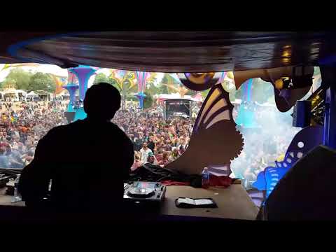 Closing at hadra festival 2017 with my friend Shotu