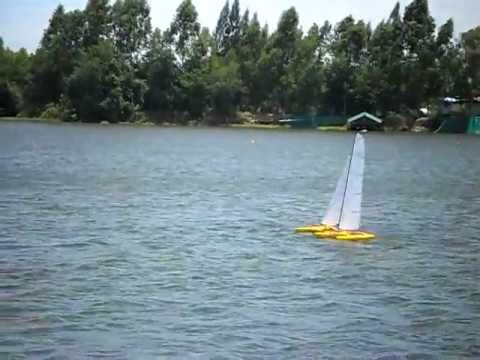 Triton II on foils - Mini40/F-48 Trimaran