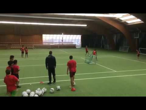 1 tegen 1 passinglijn afsluiten en zone beheersen