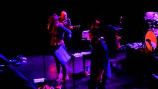 Isobel Campbell and Mark Lanegan - No Place To Fall (With Willy Mason) @ AB Brussel 15-09-2010