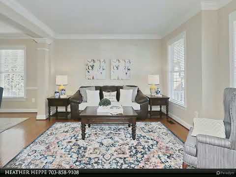 RE/MAX Distinctive - 42551 Good Hope Ln