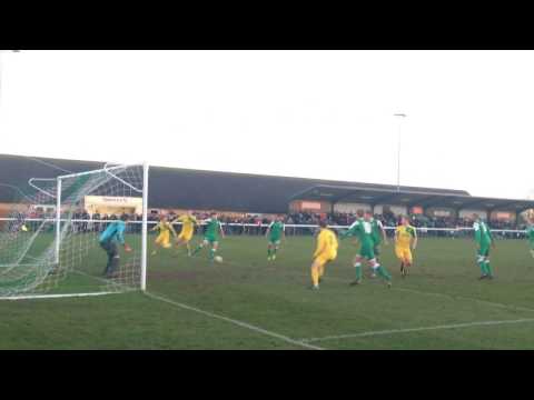 Biggleswade Town 1-3 Hitchin Town - Free Kick and Shot