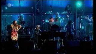 Everybodys Gotta Learn Sometime - Zucchero with Sharon Corr and Brian May