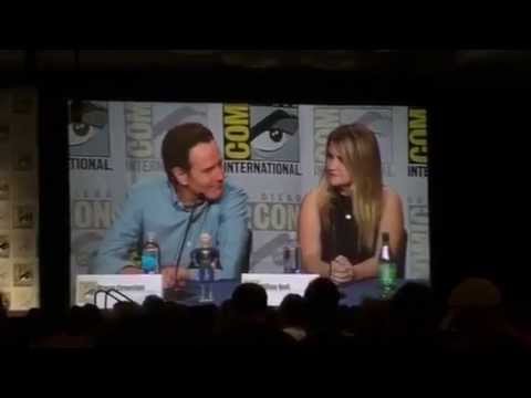 How to get Bryan Cranston to "Say my name" at Comic Con