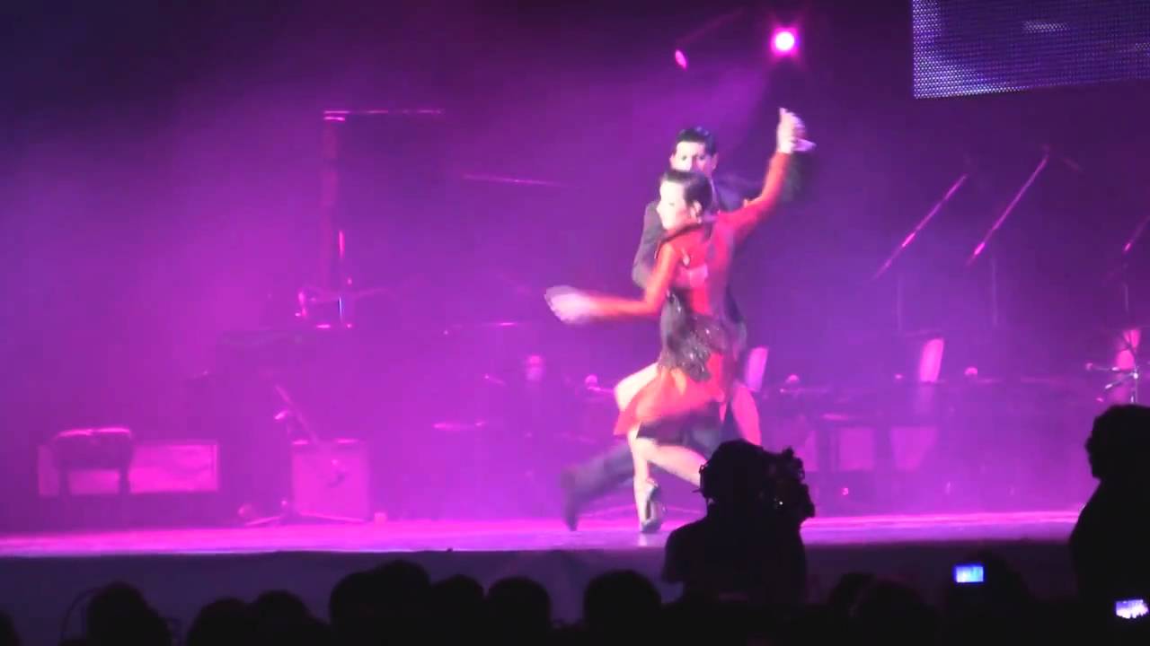 Mundial de Tango 2010 Puesto 2 Manuela Rossi y Cristian Correa - Categoria Escenario HD