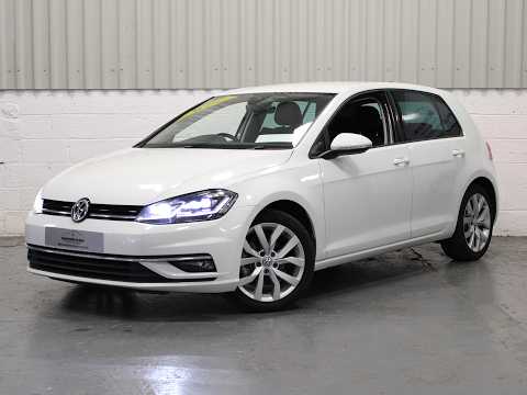 2018 Volkswagen Golf - Image 2