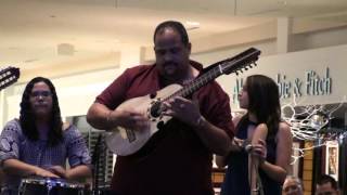 Maribel Delgado and Prodigio playing at Plaza Americas 2016