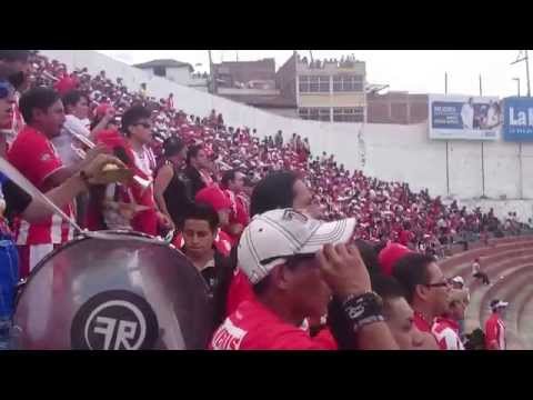 "Me estoy preparando..." Barra: Furia Roja • Club: Técnico Universitario • País: Ecuador