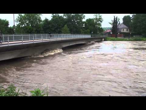 Brücke in Bad Köstritz Hochwasser 03.06.2013
