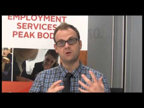 職場でのいじめとは何か、それに対する保護は何か。 (What is workplace bullying, and what  protections are there against it?)