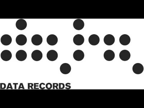 Steve Angello & Laidback Luke ft Robin S - 'Show Me Love' (Radio Edit)