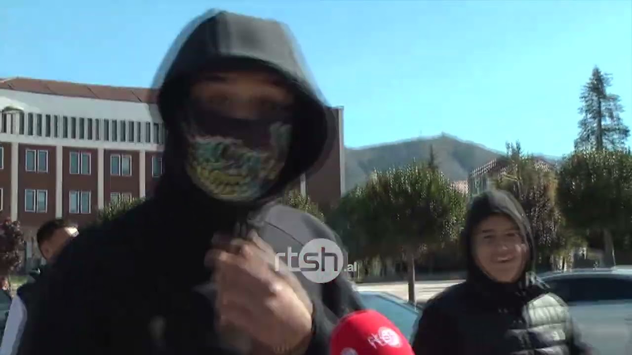 Bojkot dhe protesta edhe në rrethe, në disa qytete pati eskalim të situatës