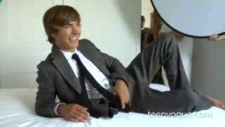 Zac Efron;;Let it Rock!
