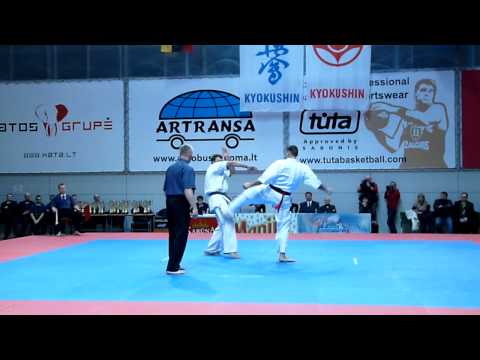 D. Gudauskas vs M. Pavilionis 2010.MOV