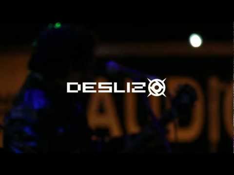 DESLIZ - Ella es (LIVE)