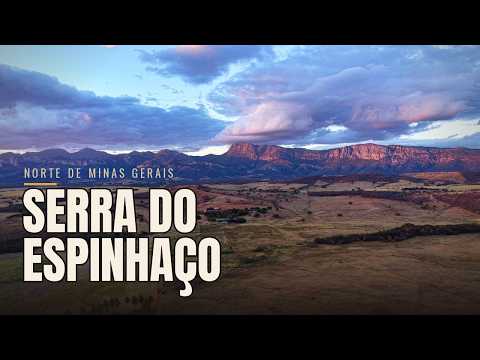 Serra do Espinhaço de Drone 🚁 | Sobrevoo Pôr do Sol - Norte de Minas