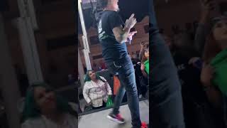 No tengo amigos genitallica