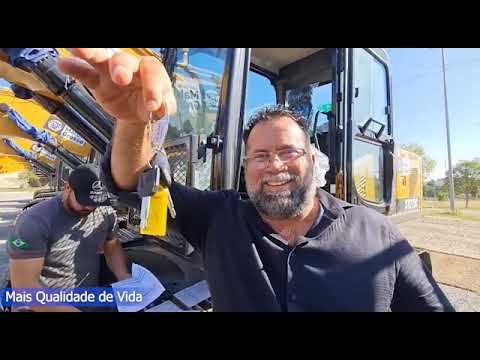 João Lopes recebe 03 maquinários para Paranatinga do Deputado Eduardo Botelho após cobranças junto ao ex-vereador Johnny Quintana