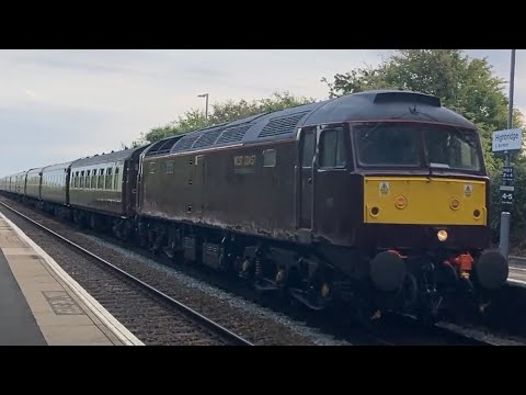 WCRC class 47 No.47746 and 47815 haul the return Northern Belle through Highbridge & Burnham  1/9/22