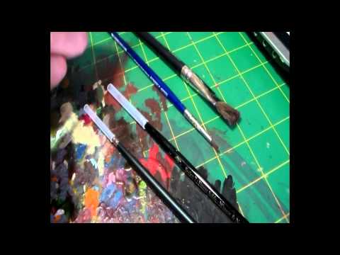 Miniature Painting 101 - Brushes