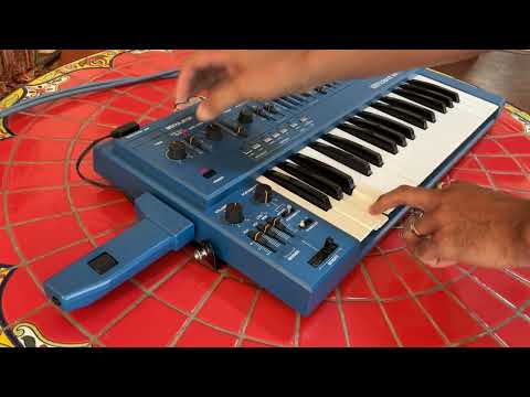 Roland SH-101 Legendary Analog Mono Synth 1982 BLUE!!! With MGS1 Mod Grip image 16