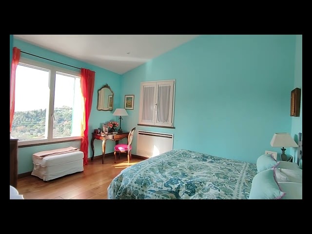 Villa in Vendita a Riparbella con piscina e bellissima vista sul mare della Costa degli Etruschi