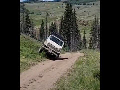 FJ55 Getting Tipsy